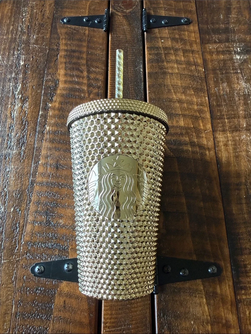 Starbucks Holiday 2022 Metallic Gold Studded Tumbler 16oz Grande Cold Cup